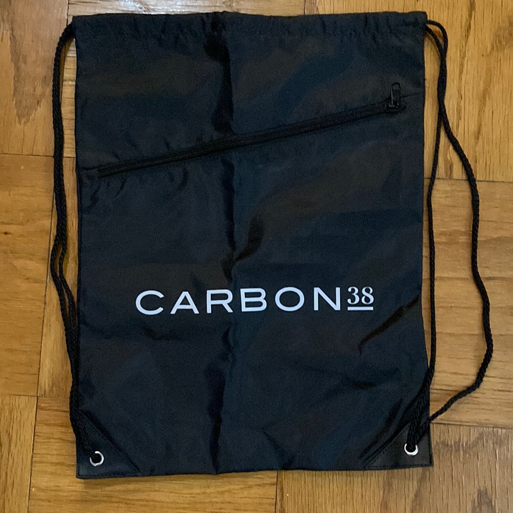 Carbon38 drawstring backpack with zipper